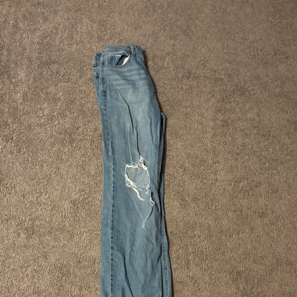 women’s straight leg ripped blue jeans